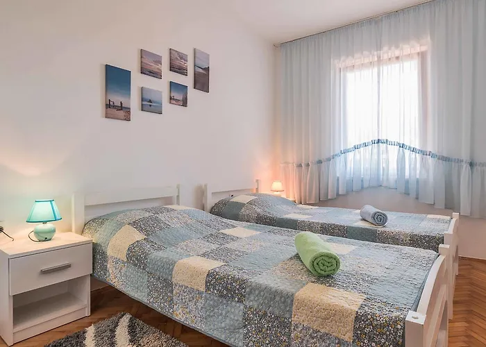 Διαμέρισμα Dendy