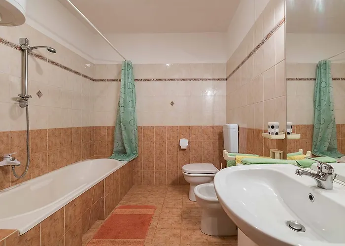 Dendy Διαμέρισμα Πούλα